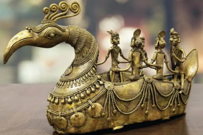 An image showing Dokra metal casting art from Bastar which is nowadays valued and is more than 5000 years old living craft. Perfect for home decor and office decor and for gifting. 
